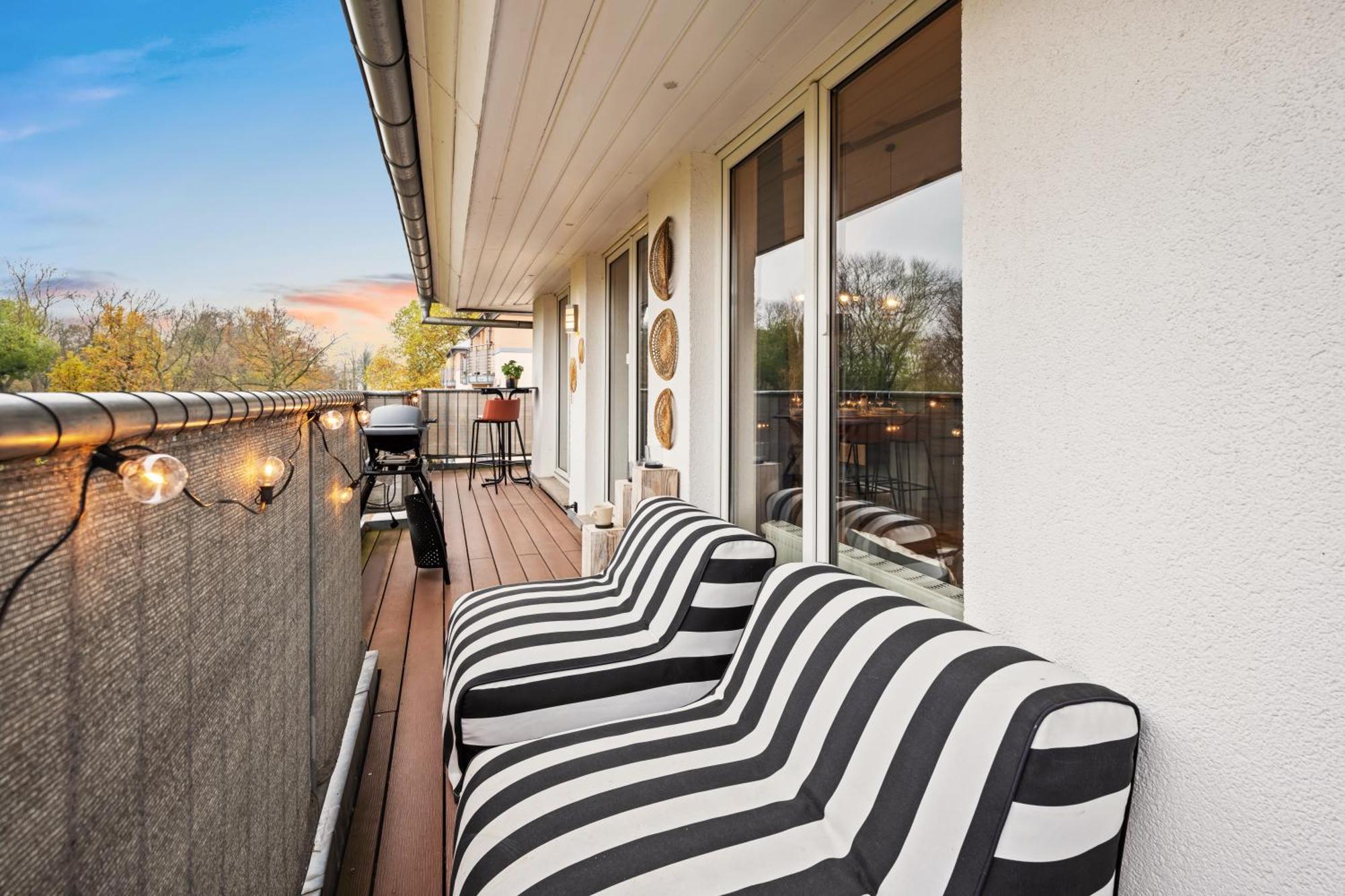 Edler Wohnraum Schwanenteich-Penthouse Mit Garage, Grill, Kaffeevollautomat, Klima, Lift & Terrasse Apartment Zwickau Exterior foto